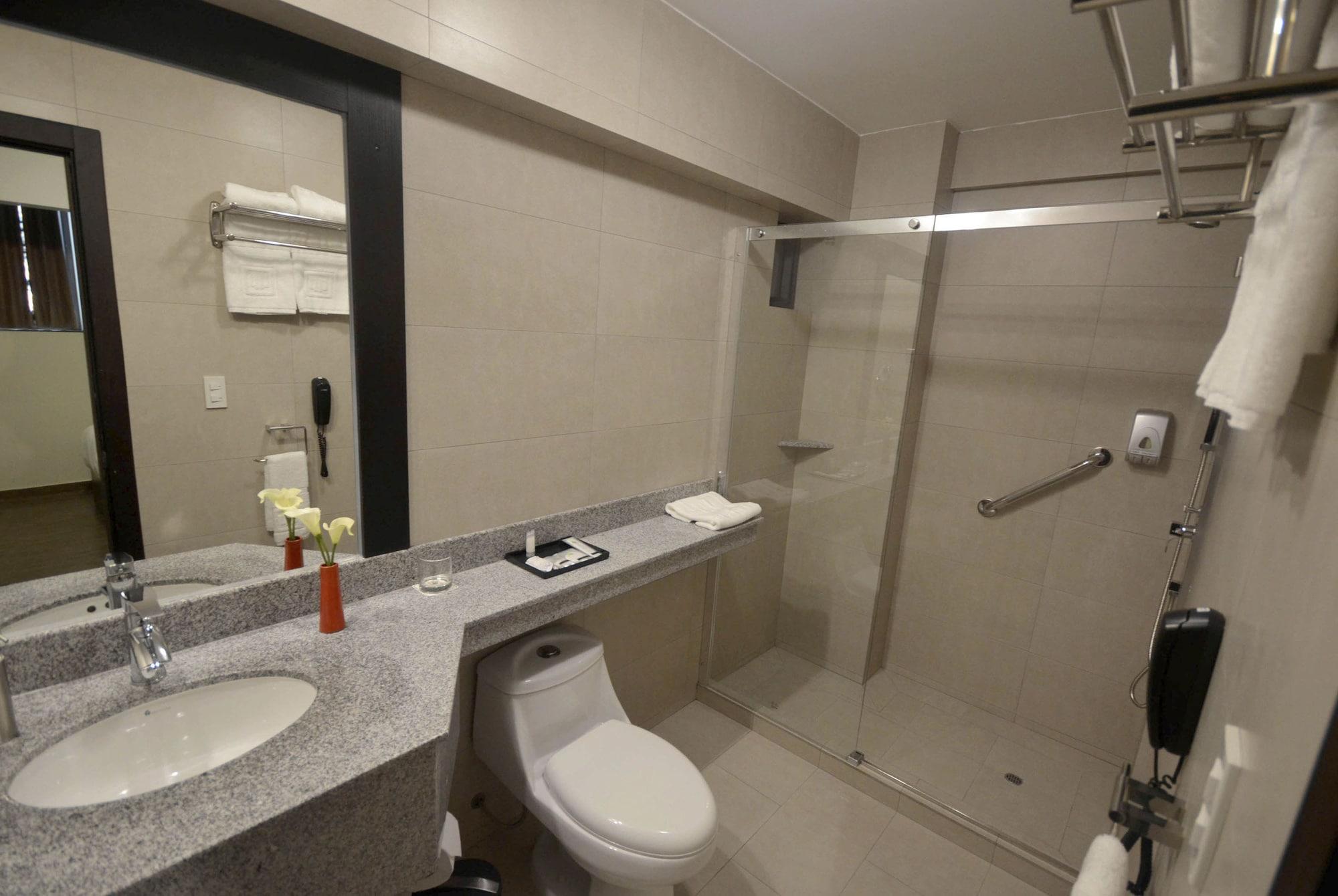 Qp Hotels Trujillo Dış mekan fotoğraf
